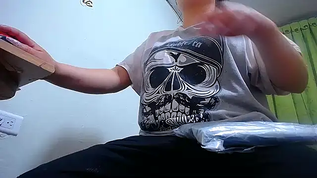 hairy pussywet online show from June 7, 4:52 am