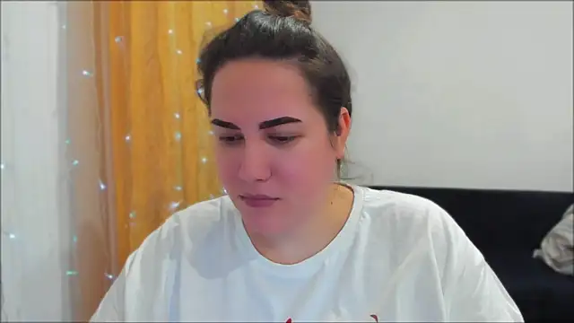  madalexa  online show from April 17, 11:07 pm