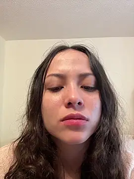 Megan Rodrigo online show from April 20, 1:03 pm