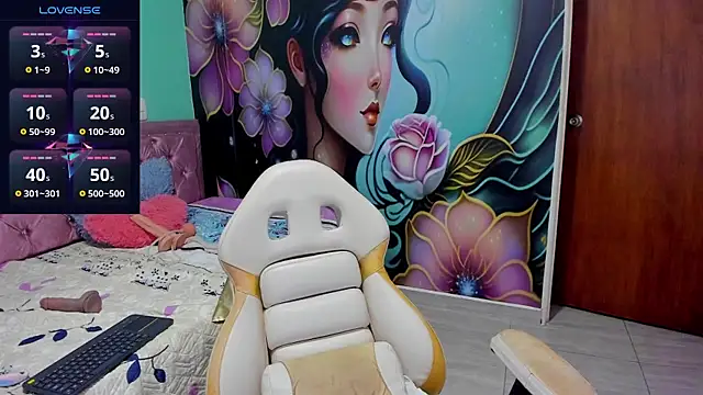 mia bigtits17 online show from November 22, 8:11 pm