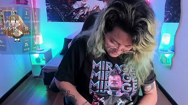 lucky-leah online show from October 17, 3:43 am