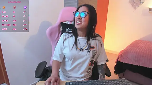 Kayla foxxy online show from April 7, 2:35 am