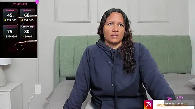 Sussanewolf online show from October 22, 12:10 pm