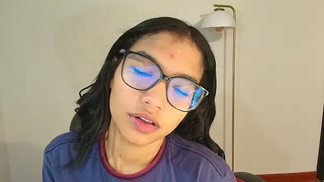 samy jonnes  online show from October 21, 12:47 am