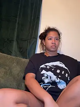 AshleyLoveee online show from November 18, 1:39 am