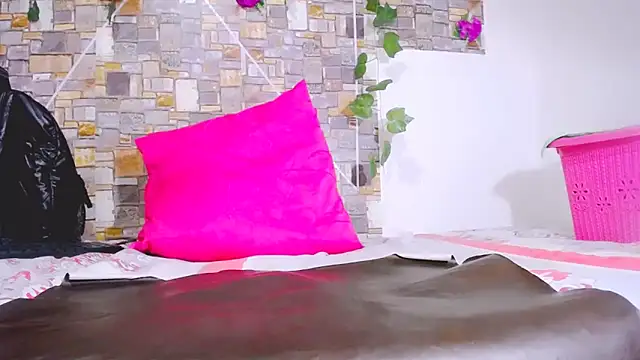 MaidenGame online show from February 12, 3:25 pm