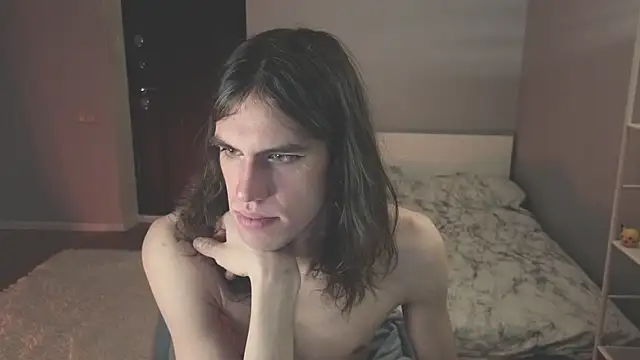 mollymila online show from January 10, 8:57 pm