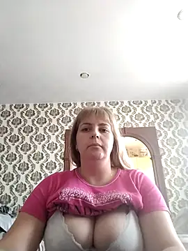 Lady nice cat online show from September 11, 2:45 am