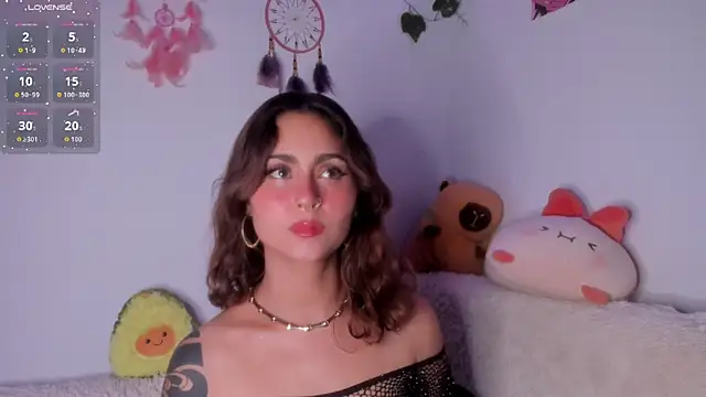 Violette-Ramirez01 online show from January 13, 1:22 am