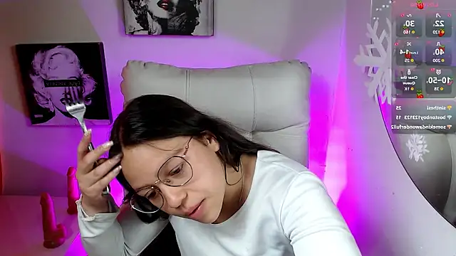 SamanthaRoldaan online show from January 8, 5:50 pm