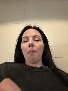 naughty lucifer online show from February 16, 2:39 pm