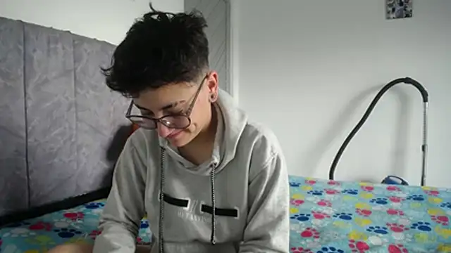 linda 33 online show from March 19, 3:16 pm