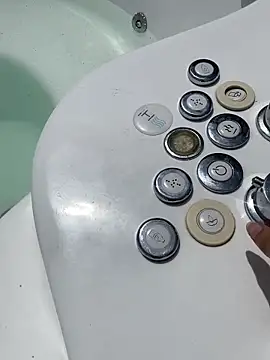 Snapshot of alaskavenom_ chatting on October 15, 3:58 pm alaskavenom  online show from October 15, 3:58 pm