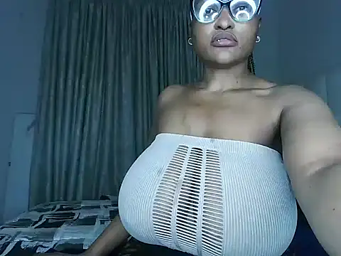 Snapshot of Bustygoddess32 chatting on October 19, 1:51 am Bustygoddess32 online show from October 19, 1:51 am