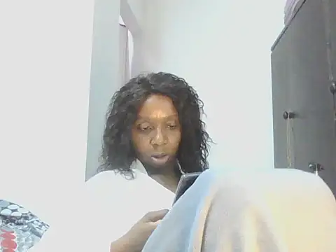 Sexxybella27 online show from November 17, 9:04 pm