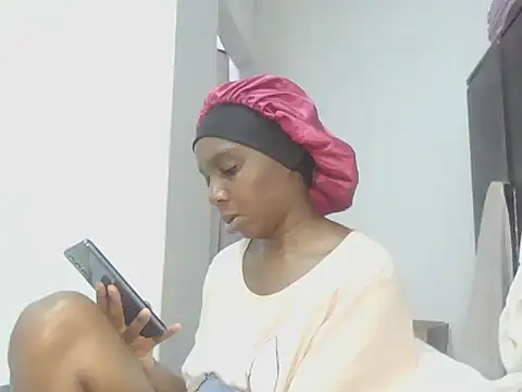 Sexxybella27 online show from October 13, 11:07 pm