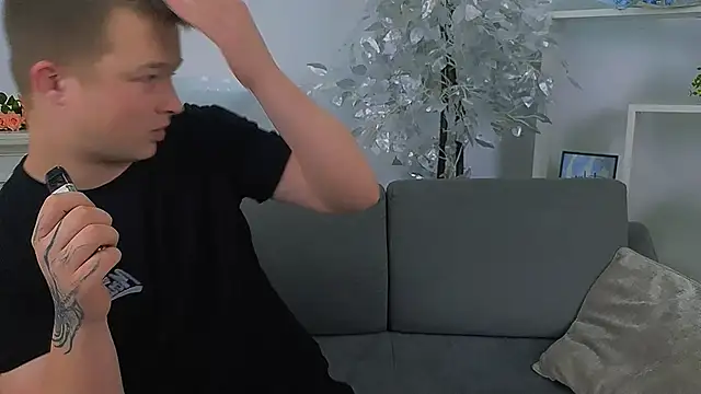  Olli  Stiw  online show from November 4, 8:41 am