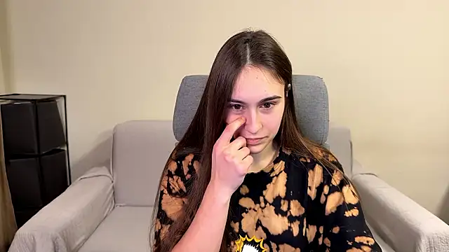 AliceKolltt online show from March 5, 10:49 pm