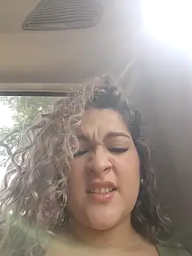 Sara smiiith211 online show from February 9, 3:58 pm