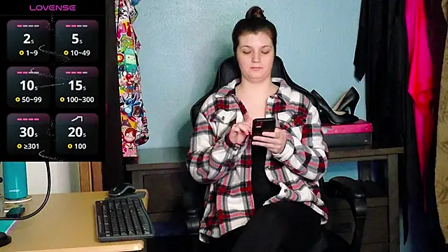 TreeJeanne online show from December 21, 8:46 pm