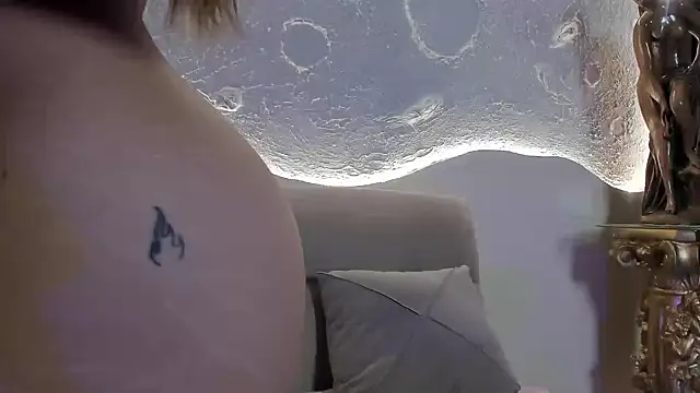  Emma Valka online show from October 4, 10:58 pm