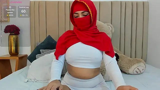 izadii online show from November 11, 6:38 pm