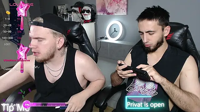 mikienn online show from October 18, 11:02 am