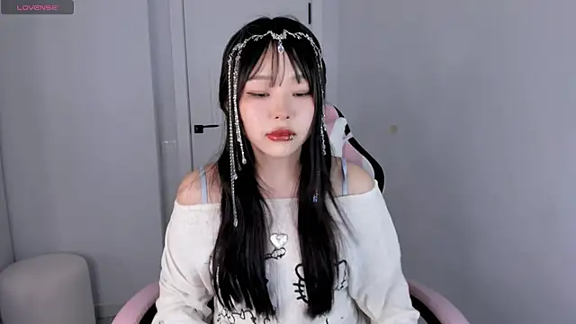 Snapshot of hee_young11 chatting on September 16, 3:42 pm hee young11 online show from September 16, 3:42 pm