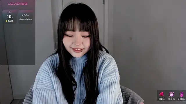Snapshot of hee_young11 chatting on October 9, 5:50 pm hee young11 online show from October 9, 5:50 pm