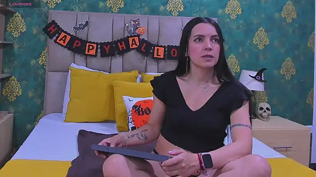 SuzanSmithh online show from October 22, 11:48 am