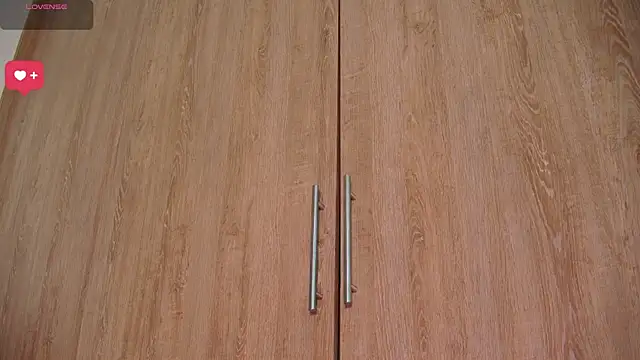 aidaadams online show from February 12, 11:56 am