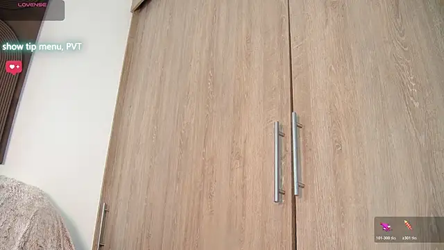 aidaadams online show from January 17, 5:09 pm