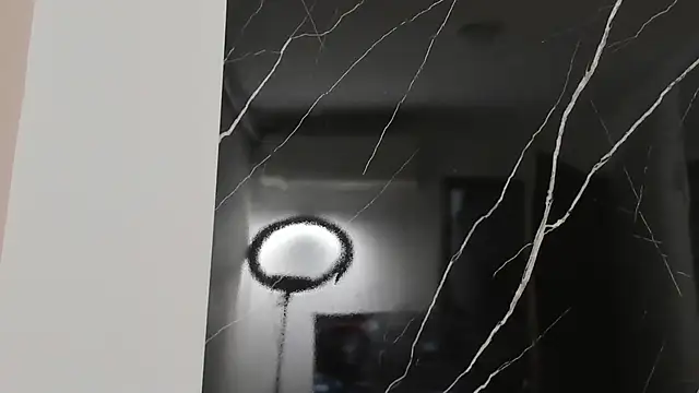 BellaaStarlix online show from April 16, 9:39 pm