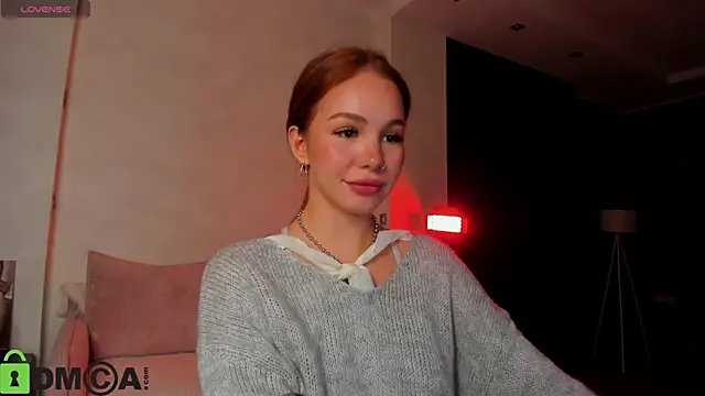 Tracy-Taylor online show from September 17, 11:58 pm