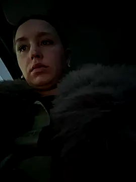 StasyWood online show from November 26, 2:01 am