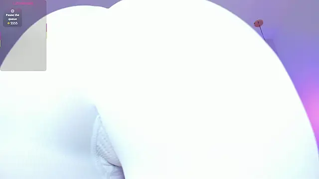 Liinda Saenz online show from March 31, 12:05 pm