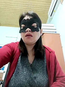 Anna Toy19 online show from November 20, 12:00 am