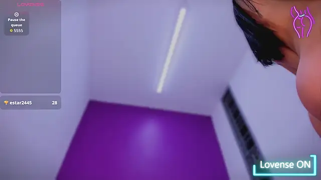 Lila Pinky online show from October 17, 1:25 pm