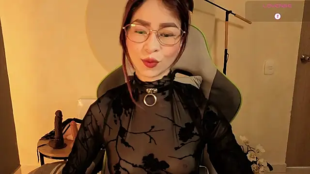 rosse 98  online show from March 28, 1:10 pm