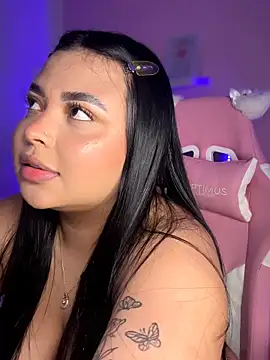 Emily cooper20 online show from April 11, 2:06 am