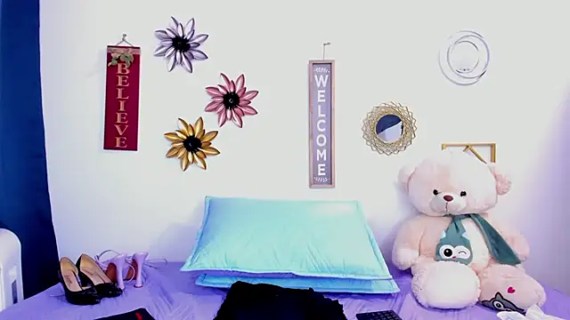 paolitakens online show from March 21, 8:19 am