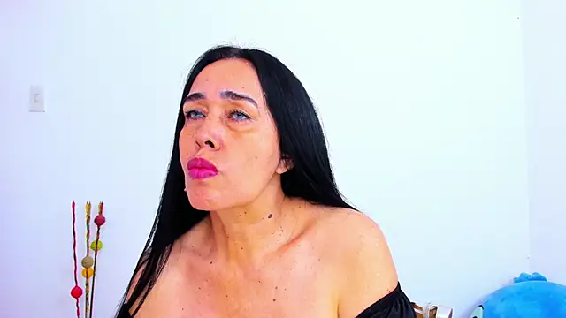 HorniestMilf online show from March 6, 8:15 pm