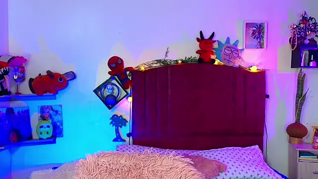 alisson zafiro  online show from February 26, 3:38 am