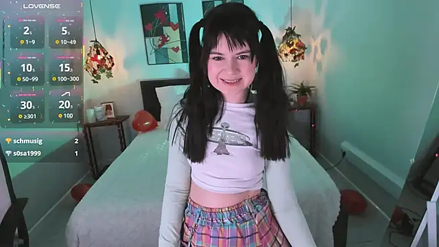 Lil Amelie online show from February 17, 9:41 am