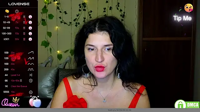 Alianna Solo Kisses online show from February 13, 12:51 pm