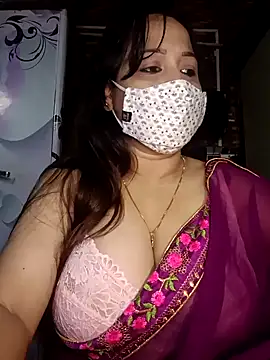 albelasummi702 online show from April 18, 12:35 am