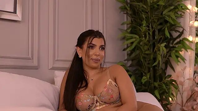 NicoleCellini online show from March 19, 8:13 pm