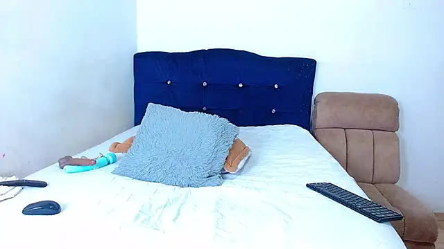 katarinademon online show from December 15, 9:53 pm