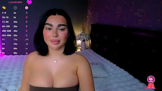 babyleilaa online show from November 19, 11:05 pm