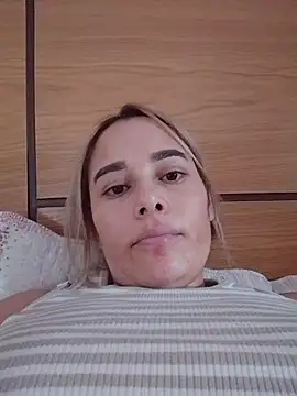 Amelia1  online show from May 31, 7:48 pm
